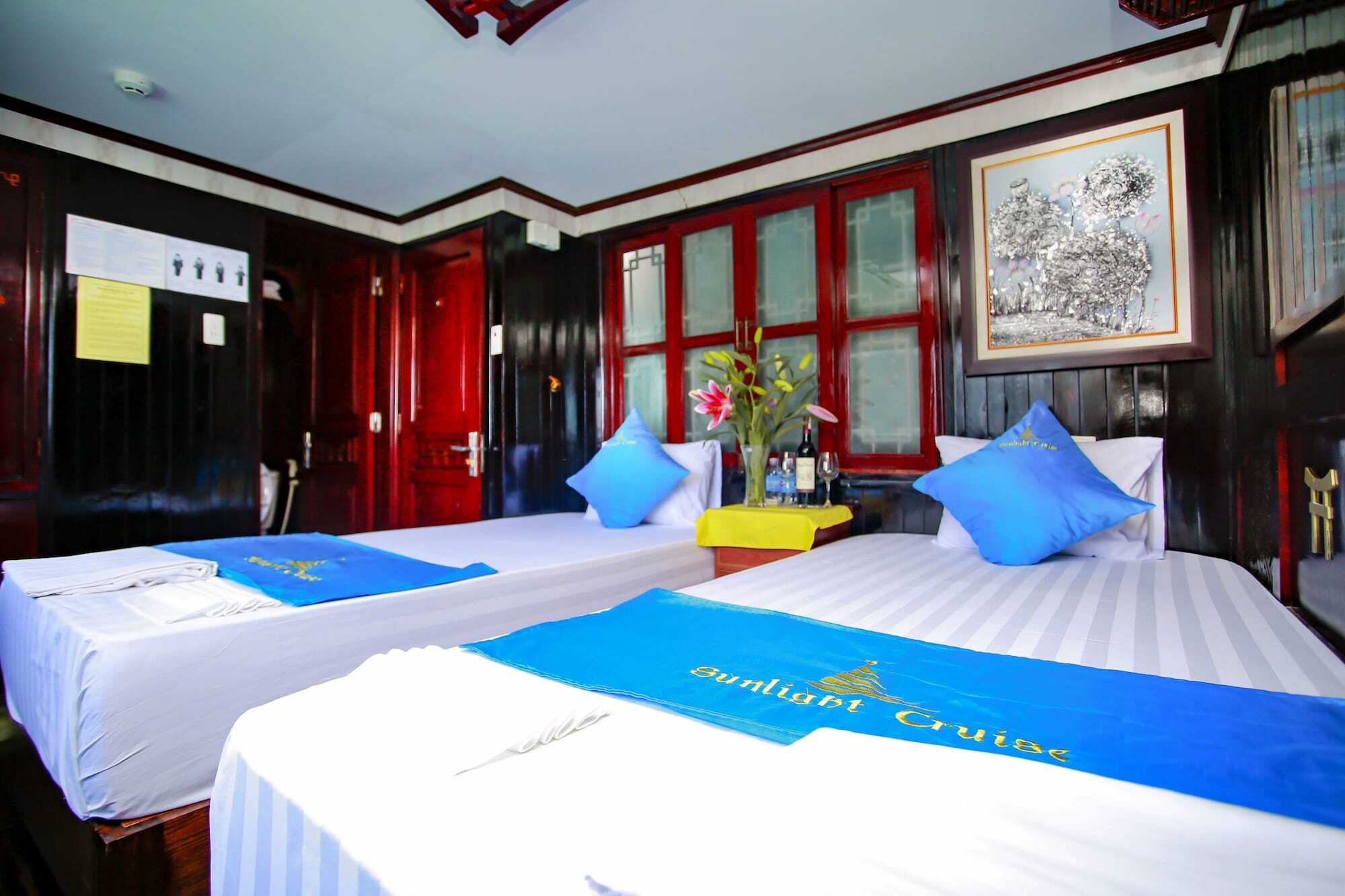 Legend Cruise Hotel Ha Long Exterior photo